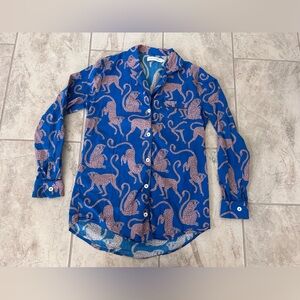 Desmond & Dempsey Chango Monkey Print Cotton Pajama Top
Blue Pink
Size Large